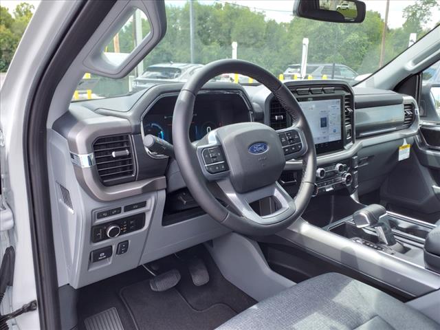 2024 Ford F-150 Lightning XLT - Photo 10