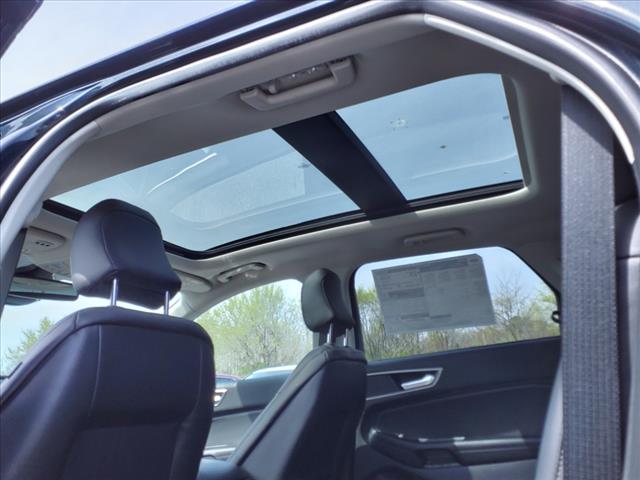 2024 Ford Edge SEL - Photo 10
