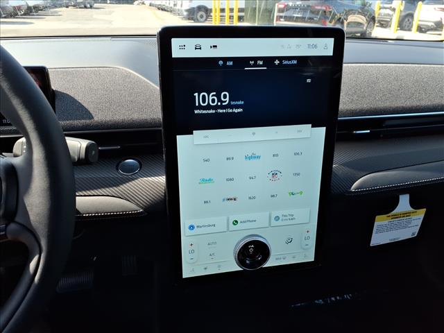 2025 Ford Mustang Mach-E Premium - Photo 10