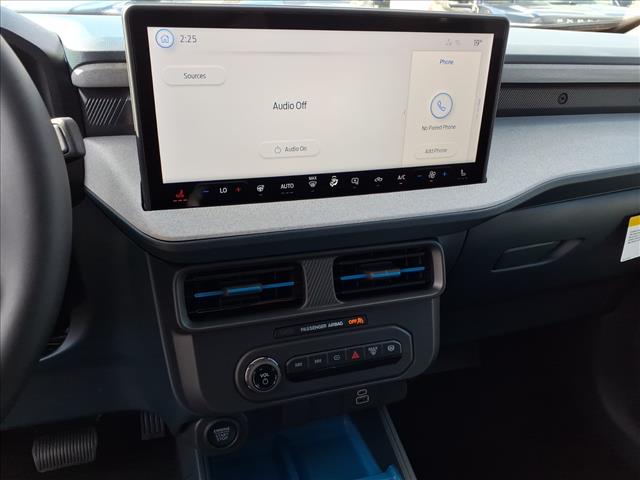 2025 Ford Maverick XLT - Photo 10