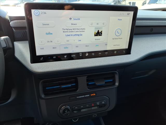 2025 Ford Maverick XLT - Photo 10