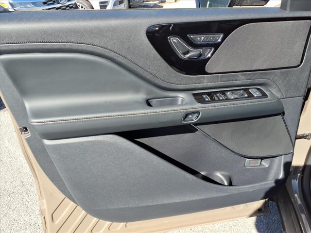 2025 Lincoln Aviator Premiere - Photo 10