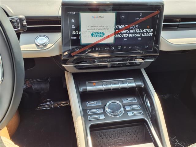 2025 Lincoln Nautilus Hybrid Premiere - Photo 10