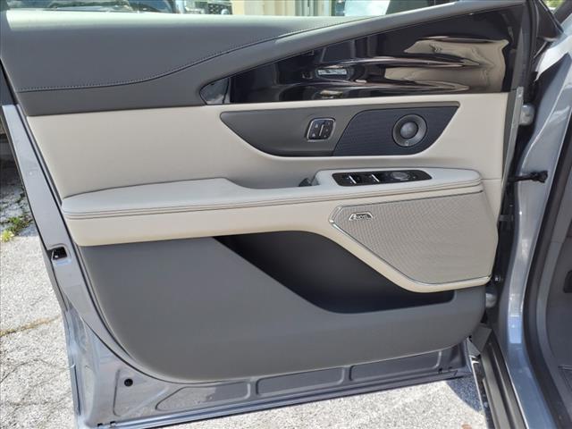 2024 Lincoln Nautilus Hybrid Reserve - Photo 10