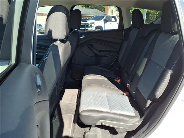 2017 Ford Escape SE - Photo 11