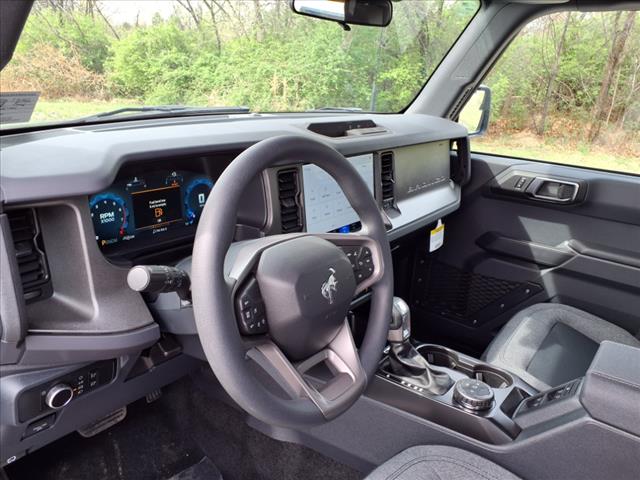 2025 Ford Bronco Base - Photo 11