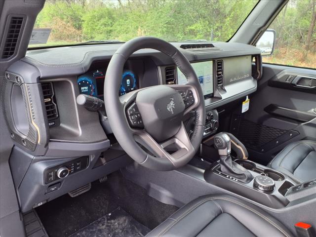 2025 Ford Bronco Badlands - Photo 11