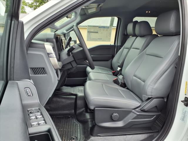2025 Ford F-350 Super Duty XL - Photo 11