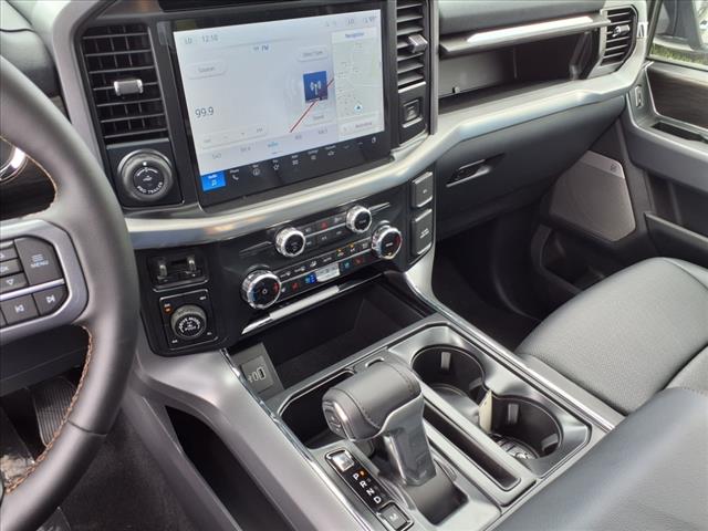 2025 Ford F-150 Lariat - Photo 11