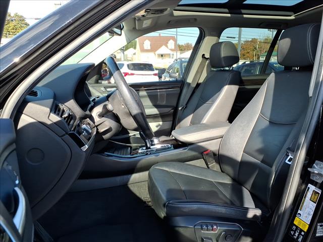 2017 BMW X3 xDrive28i - Photo 11