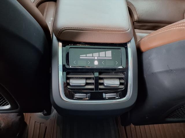 2023 Volvo XC60 B5 Ultimate Bright Theme - Photo 11