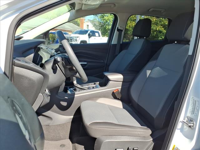2017 Ford Escape SE - Photo 12