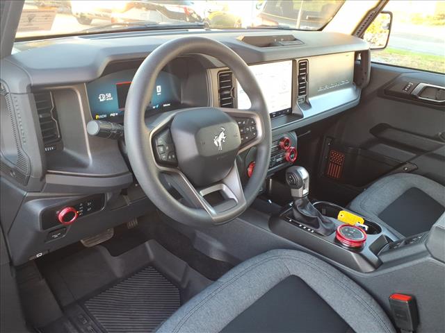 2025 Ford Bronco  - Photo 12