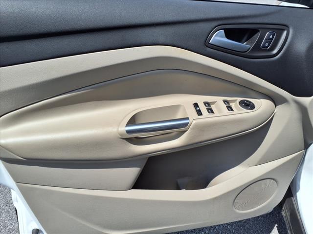 2017 Ford Escape SE - Photo 13
