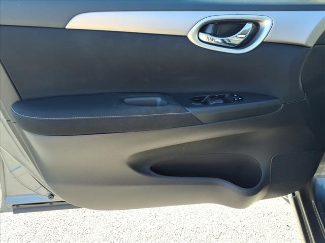 2015 Nissan Sentra SV - Photo 13