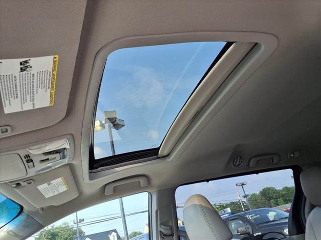 2015 Toyota Sienna XLE 8-Passenger - Photo 13