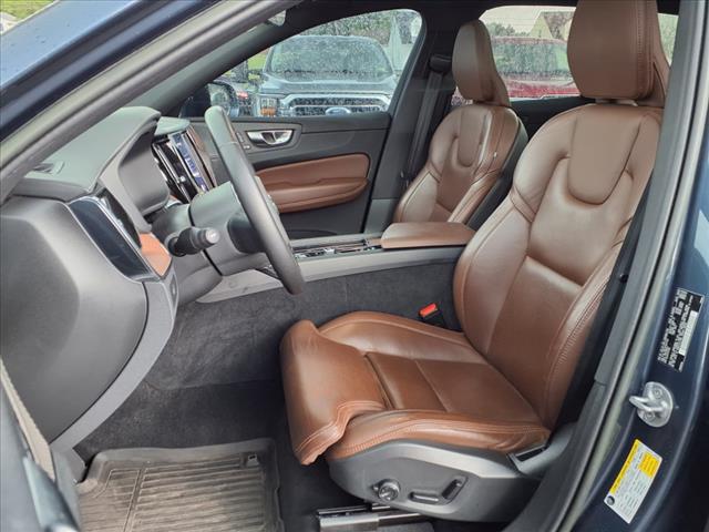 2023 Volvo XC60 B5 Ultimate Bright Theme - Photo 13