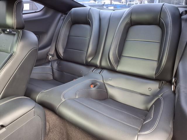 2015 Ford Mustang GT - Photo 14