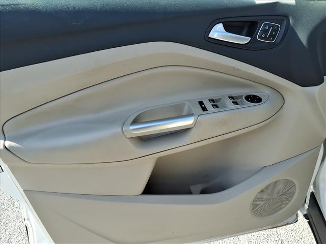 2017 Ford Escape Titanium - Photo 14