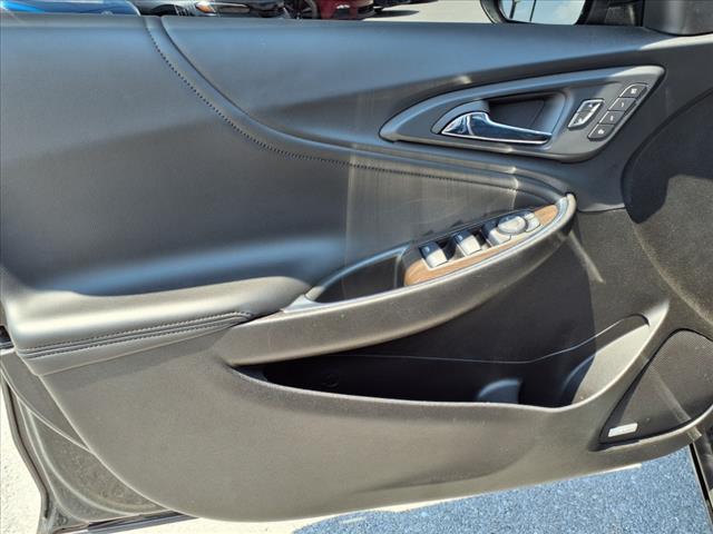 2022 Chevrolet Malibu Premier - Photo 14