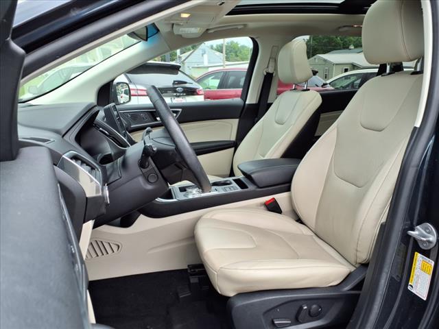 2022 Ford Edge Titanium - Photo 14