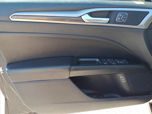 2020 Ford Fusion Hybrid SEL - Photo 14