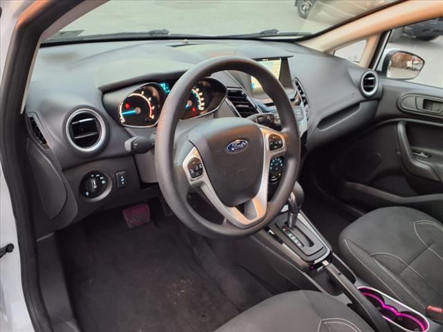 2019 Ford Fiesta SE - Photo 14