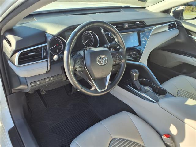2018 Toyota Camry SE - Photo 14