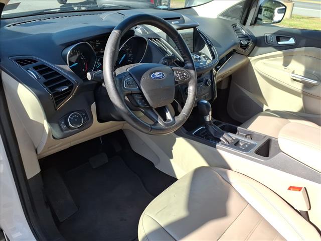 2017 Ford Escape Titanium - Photo 16