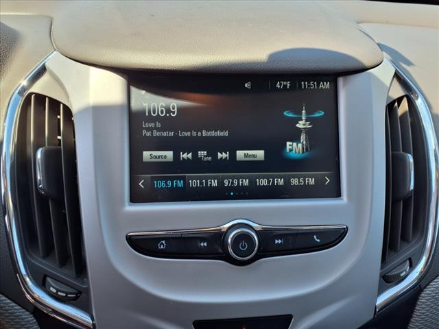 2017 Chevrolet Cruze LS Manual - Photo 16