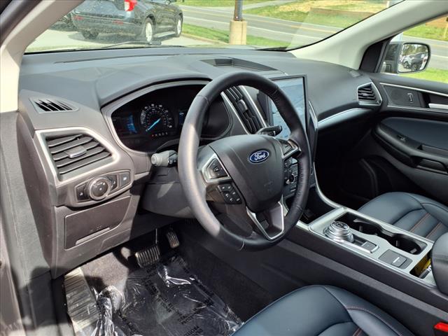 2024 Ford Edge SEL - Photo 16