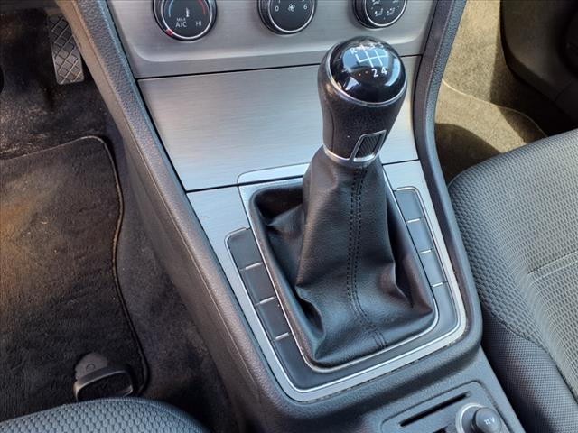 2015 Volkswagen Golf TSI S - Photo 16