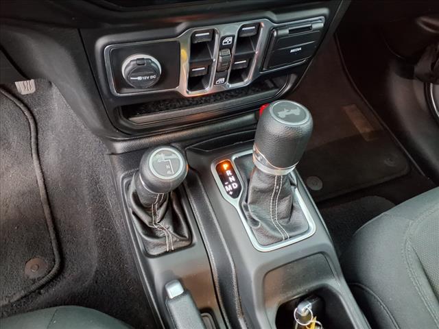 2020 Jeep Wrangler Unlimited Sahara - Photo 17