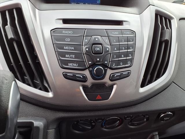 2015 Ford Transit 350 XL - Photo 17