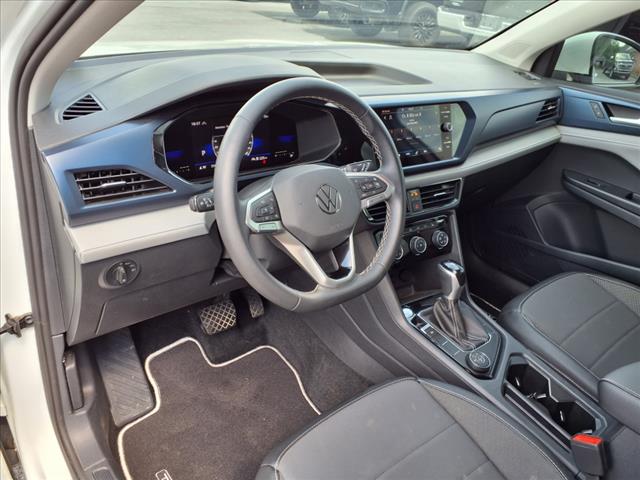 2023 Volkswagen Taos SE 4Motion - Photo 17