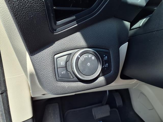2017 Ford Escape SE - Photo 18