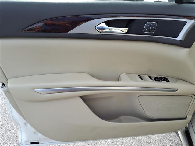 2013 Lincoln MKZ Base - Photo 18