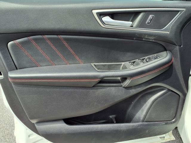 2022 Ford Edge ST-Line - Photo 19