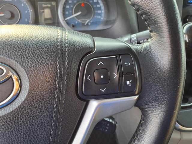 2015 Toyota Sienna XLE 8-Passenger - Photo 19