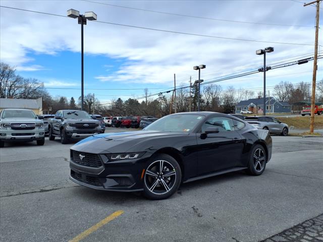 2025 Ford Mustang EcoBoost - Photo 1