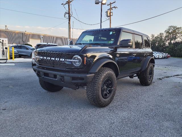 2024 Ford Bronco Wildtrak - Photo 1