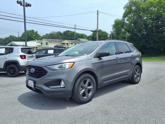 2022 Ford Edge SEL - Photo 1