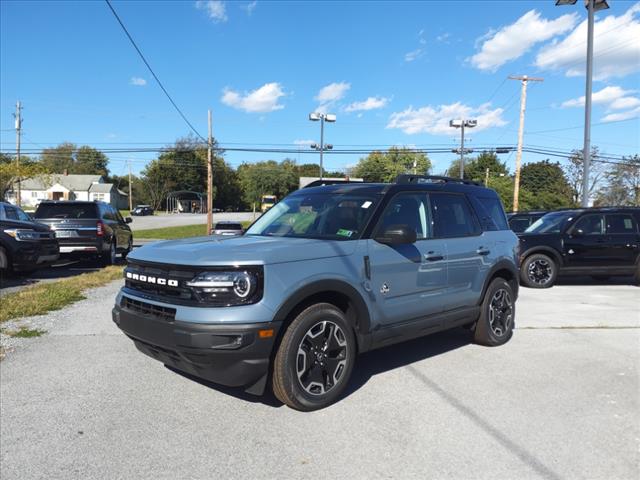 2024 Ford Bronco Sport Outer Banks - Photo 1