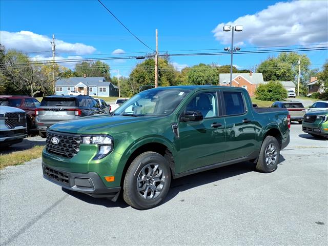 2025 Ford Maverick XLT - Photo 1