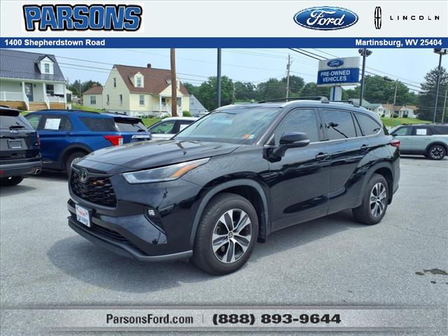 2021 Toyota Highlander XLE - Photo 1