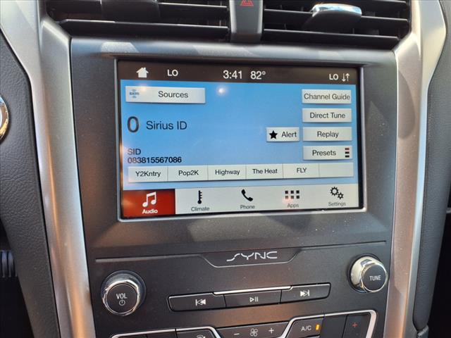 2019 Ford Fusion SE - Photo 21