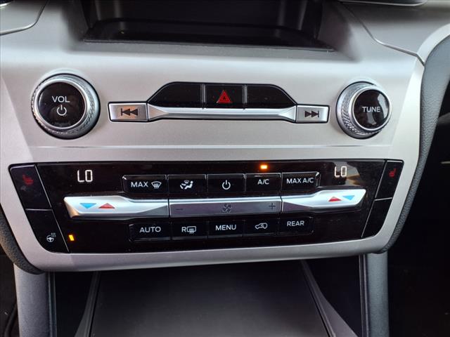 2021 Ford Explorer XLT - Photo 23