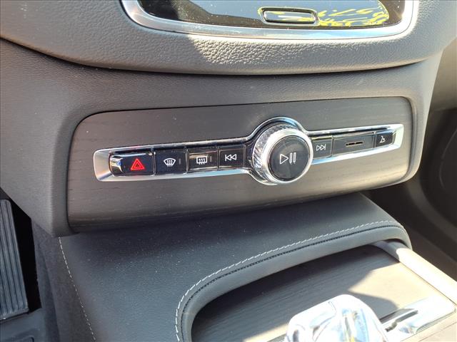 2024 Volvo XC90 Recharge T8 Ultimate Bright Theme 7P - Photo 23