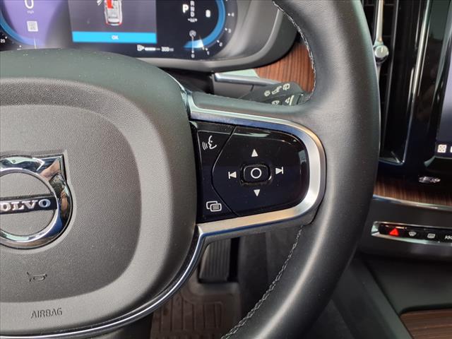 2023 Volvo XC60 B5 Ultimate Bright Theme - Photo 23