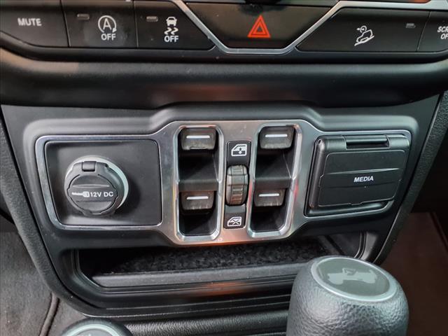 2020 Jeep Wrangler Unlimited Sahara - Photo 26